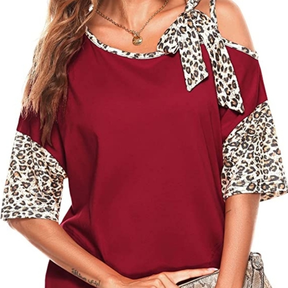 Cold shoulder blouse - Picture 2 of 5